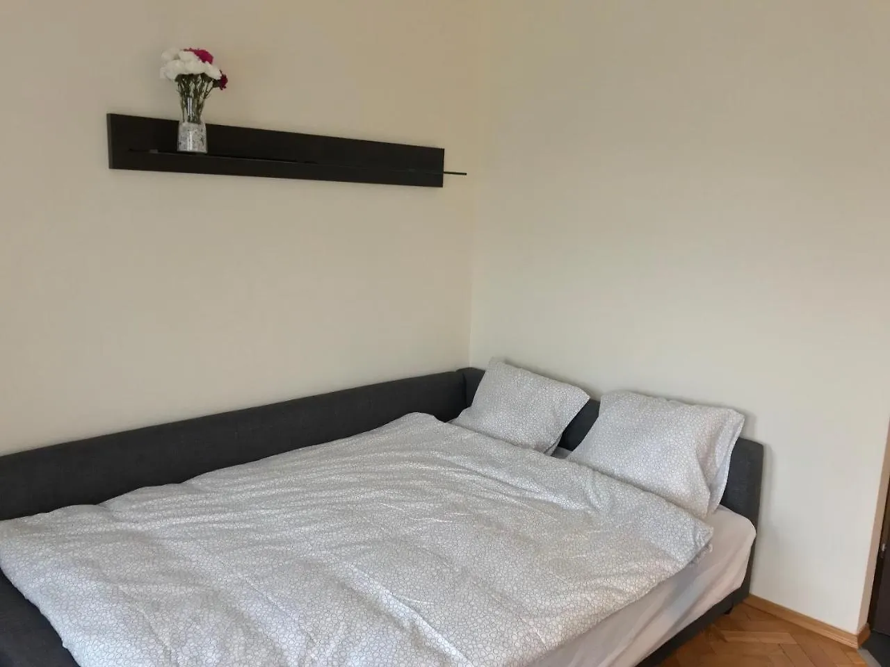 7 Jasna Hotel Varsovia 0*,  Polonia